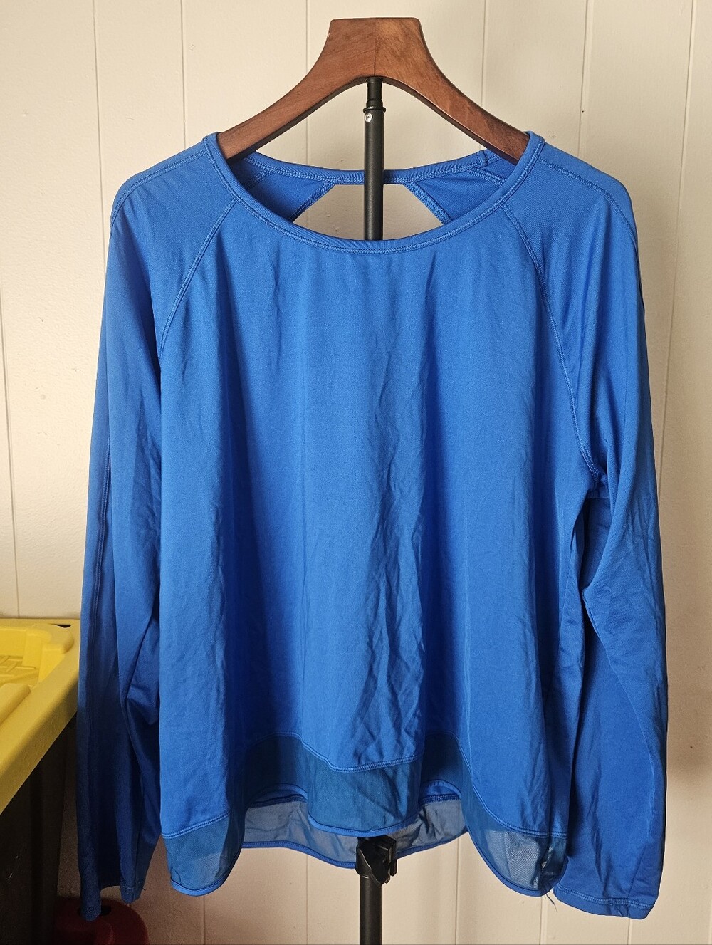 Fila Blue Long Sleeve Scoop Neck Top Size XL